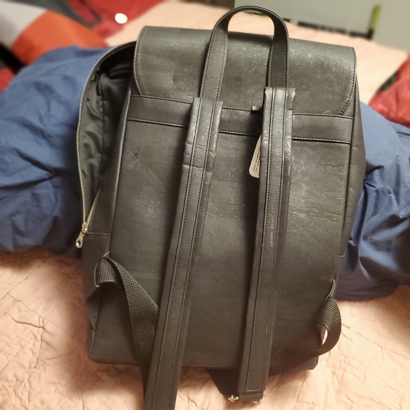 Artelusa Men's Black Cork backpack - Picture 4 of 4
